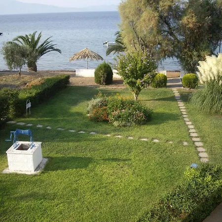 Poseidon Aparthotel 3*