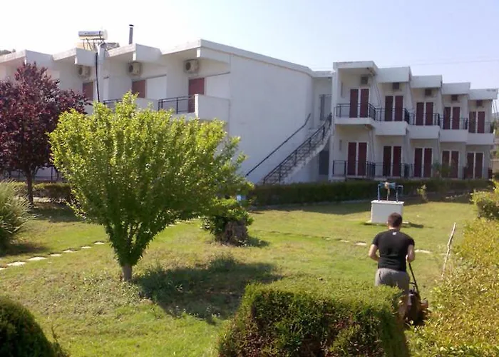 Poseidon Apartahotel Arkítsa